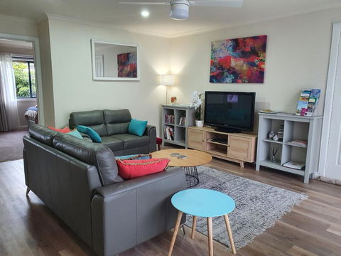 Abalone Guest Accommodation - Holiday Adelaide 0
