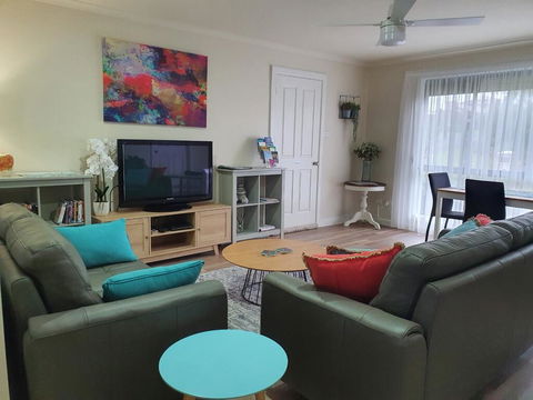 Abalone Guest Accommodation - Holiday Adelaide 1