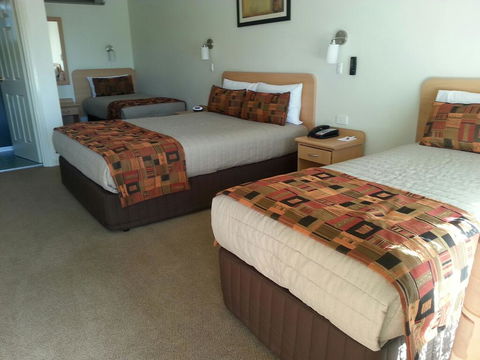 Abel Tasman Motor Inn - Holiday Adelaide 1
