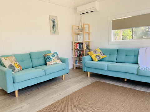 Abode Callala Beach Jervis Bay - 100m To Beach! - Holiday Adelaide 1