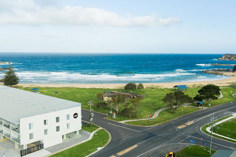 Abode Malua Bay - Holiday Adelaide 3