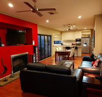 About Time Retreats- Studio Seven - Holiday Adelaide