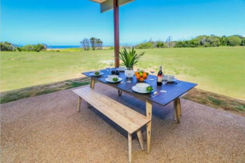 Absolute Beachfront & Secluded New Home - Holiday Adelaide 0