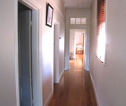 Acacia Cottage On Peel, Bathurst - Holiday Adelaide 3