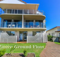 Acacia Kingscliff Town Holiday Apartment - Holiday Adelaide