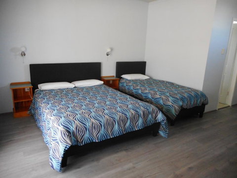 Acacia Rose Motor Inn - Holiday Adelaide 2