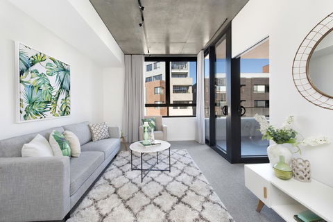 Accommodate Canberra - Azure - Holiday Adelaide 1