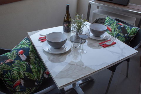 Accommodation Heidelberg Apartments - Holiday Adelaide 2