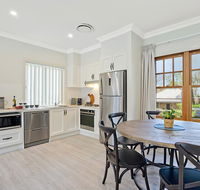 Accommodation Hunter - Adams Street Maitland - Holiday Adelaide