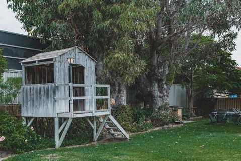 Dongara Hotel Motel - Holiday Adelaide 2