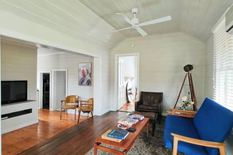 Dunkeld Secret Garden - Holiday Adelaide 2