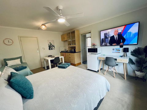 Emu Retreat B&B - Holiday Adelaide 2
