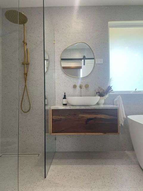 Evies White House Oasis I Pool & Close To Airport - Holiday Adelaide 4