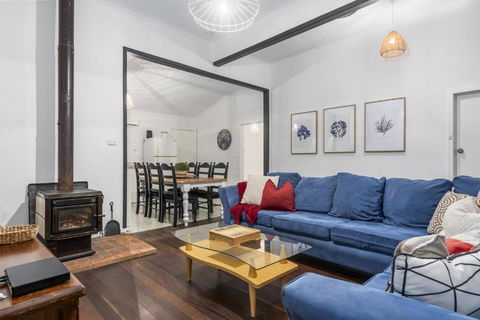 Family Fun Your Beach And Fishing Delight - Holiday Adelaide 0