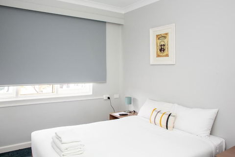 Five Island Hotel - Holiday Adelaide 2