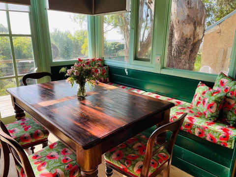 Galway Cottage - Holiday Adelaide 3