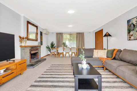 Glenalvie In The Hills - A Peaceful Semi-Rural Haven - Holiday Adelaide 0