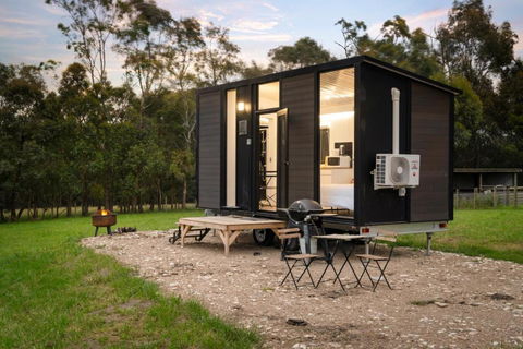 Glorious Escape By Tiny Away - Holiday Adelaide 1