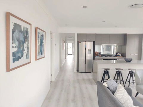 Gold Coast Oasis Villa At Coomera - Holiday Adelaide 0