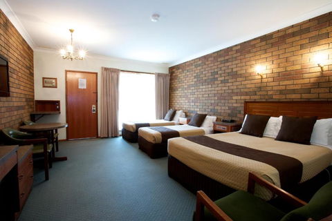 Golden Grain Motor Inn - Holiday Adelaide 3