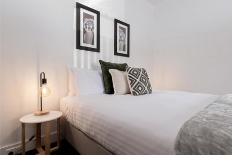 Gorgeous On Gleadow: The Twin - Holiday Adelaide 1