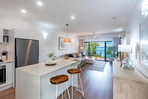 Haven On Hamilton Island -private Apartment With Views & Buggy Fully Renovated In 2023 - Holiday Adelaide 3