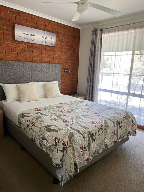 Greenways Holiday Units - Holiday Adelaide 2