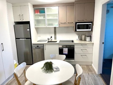 H2O Holiday Apartments - Unit 4 - Holiday Adelaide 2