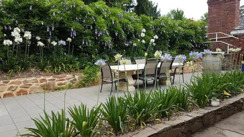 Hahndorf Lodge Pioneer Suite - Main Street Hahndorf On Site Secure Parking - Holiday Adelaide 3