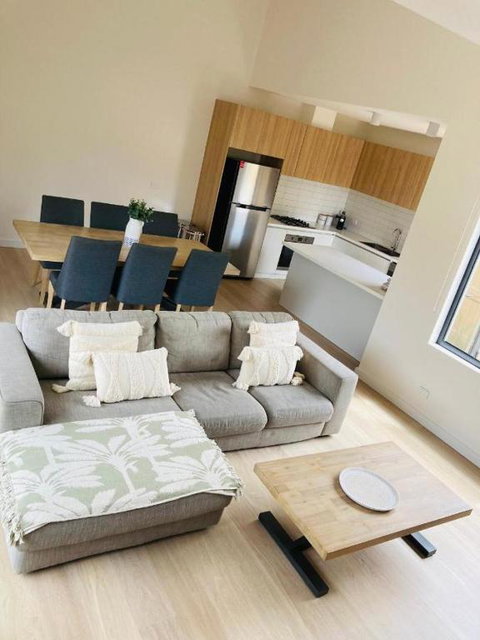 Hamilton By The Bay 3 Newly Built - Holiday Adelaide 1