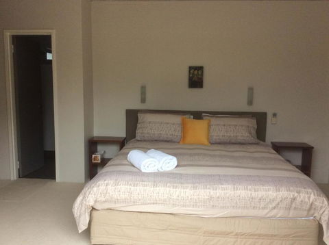 Hanover Bay Apartments - Holiday Adelaide 1