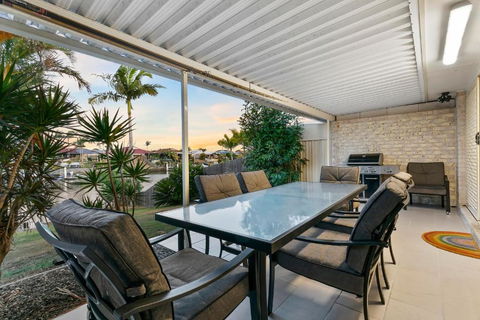 Happiness On Hoya - Holiday Adelaide 1