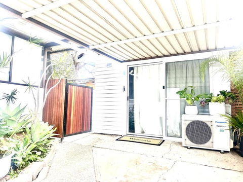 Happy Studio In NewCastle - Holiday Adelaide 3
