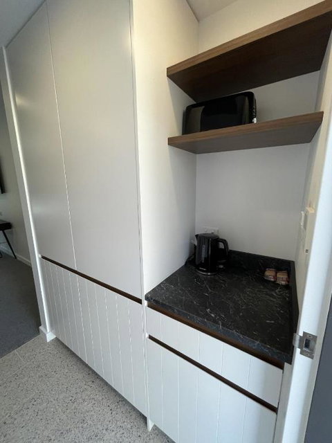 Harden Country Club Motel - Holiday Adelaide 1