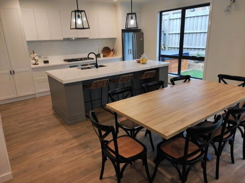 Haven By The Bay - Holiday Adelaide 3