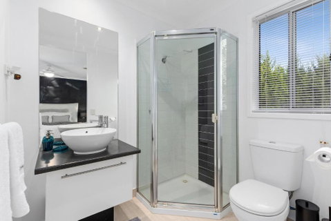 Haven In Grove Quiet Area, Comfort, Close To Beach And Shops - Holiday Adelaide 3