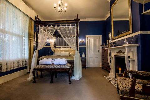 Heytesbury House - Holiday Adelaide 2