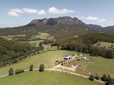 Hillside Hideout By Tiny Away - Holiday Adelaide 0