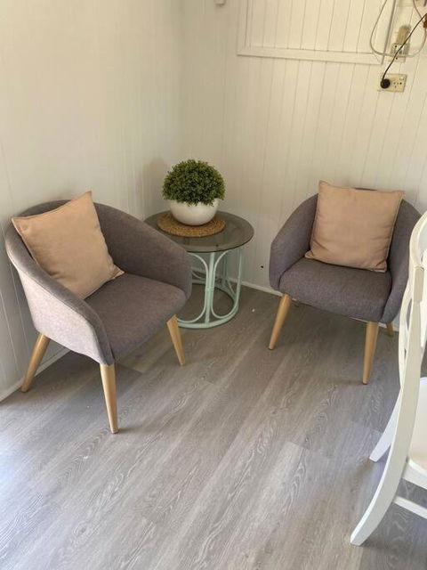 Hunter Hideaway Cottages - Holiday Adelaide 1