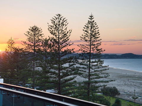 Iconic Apartments 704 - Holiday Adelaide 1
