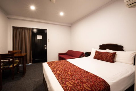 Hotel Settlers - Holiday Adelaide 3