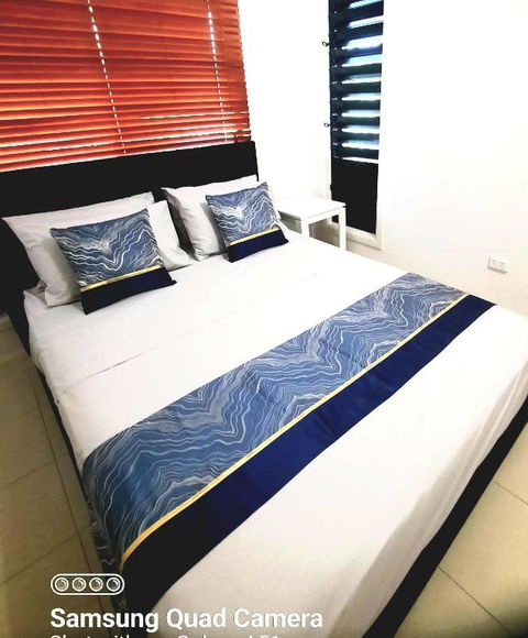 ISLAND ROOM On Magnetic Island - Holiday Adelaide 0