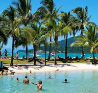 Airlie Beach Magnums - Holiday Adelaide