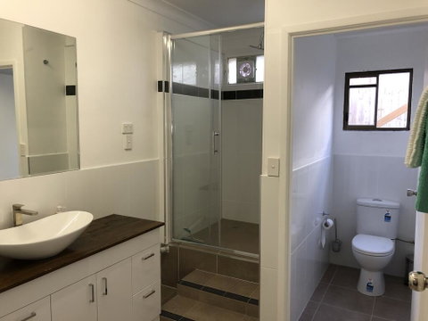 Airlie Getaway Unit 3 - Holiday Adelaide 2