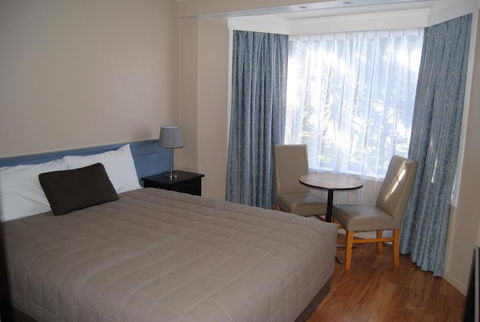 Airlie House Motor Inn - Holiday Adelaide 0