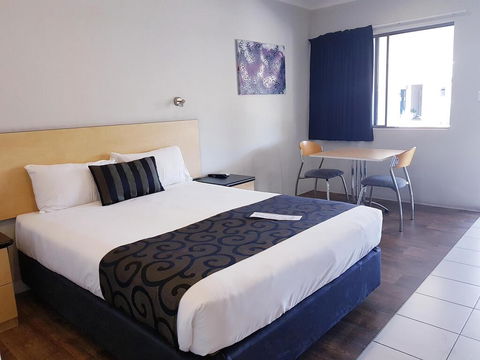 Alara Motor Inn - Holiday Adelaide 3