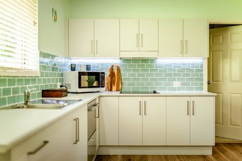 Alarks Nest Bed And Breakfast - Holiday Adelaide 3