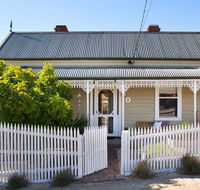 Albert Cottage - Holiday Adelaide