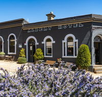 Albert Guest House and Mills Spa Suites - Holiday Adelaide