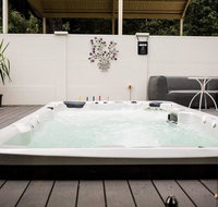 Aldgate Lodge Bed  Breakfast - Holiday Adelaide